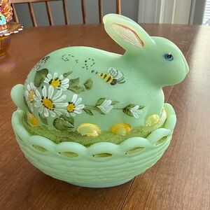 Mosser Satin Jadeite, Painted, Bunny on nest